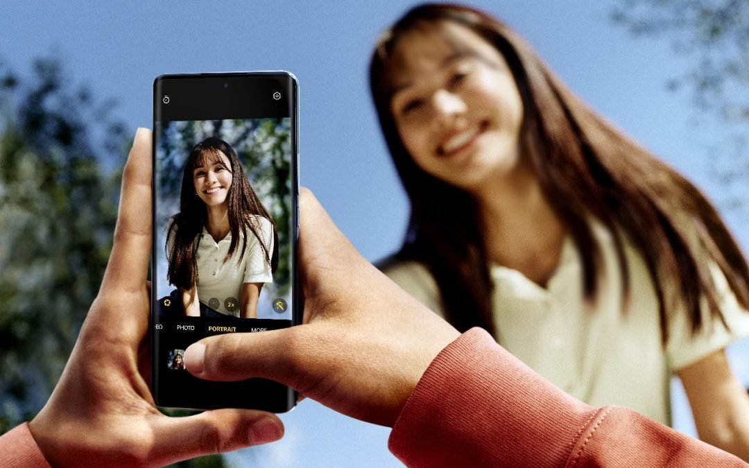 Descubre cómo sacar el máximo partido al teleobjetivo del OPPO Reno10 5G, experto en retrato