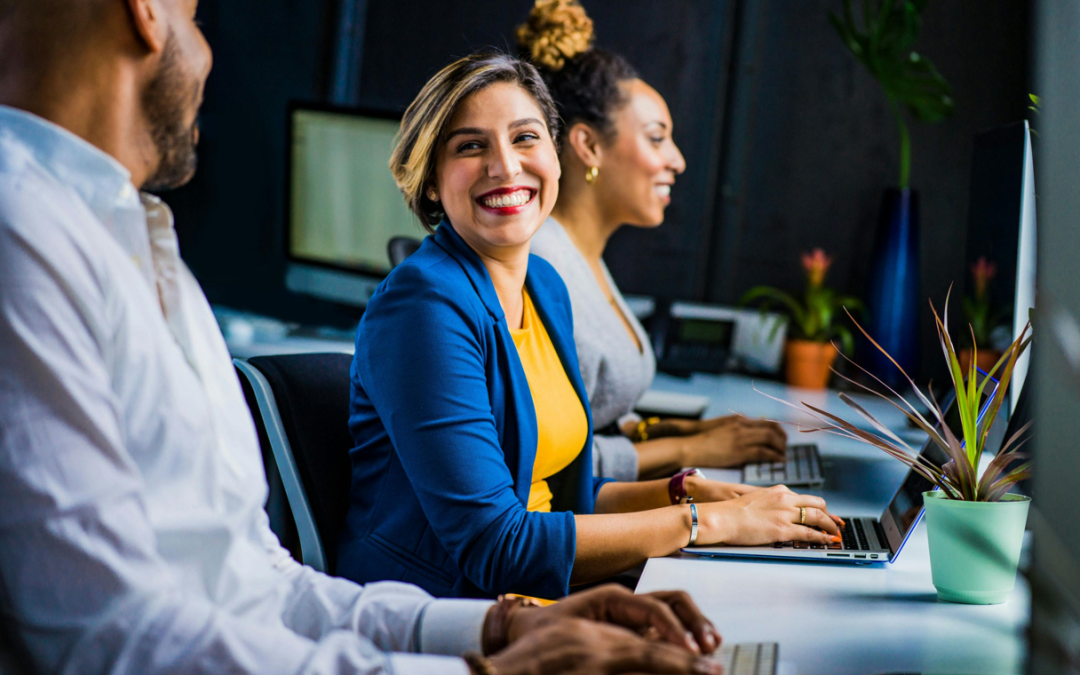 Importancia de impulsar a mujeres a la reinserción laboral en puestos con habilidades digitales: Tecmilenio